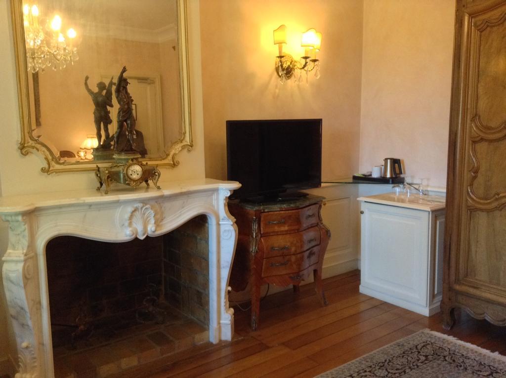 Les Frenes Hotel