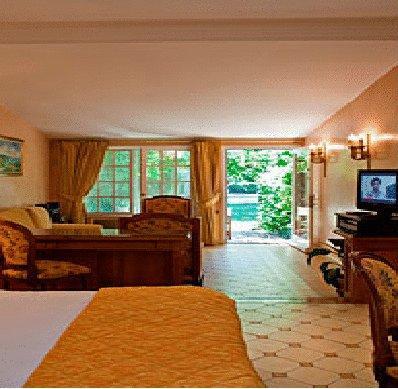 Hotel Les Frenes Avignon